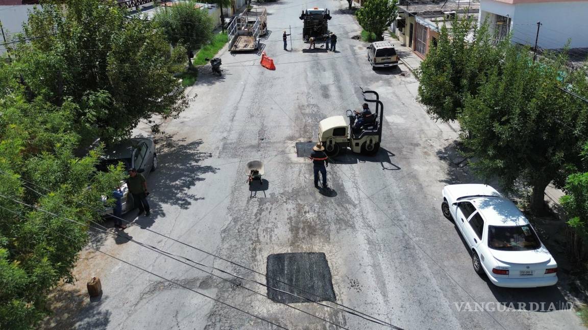 Por los estragos del agua intensifican campaña de bacheo en Ciudad Frontera