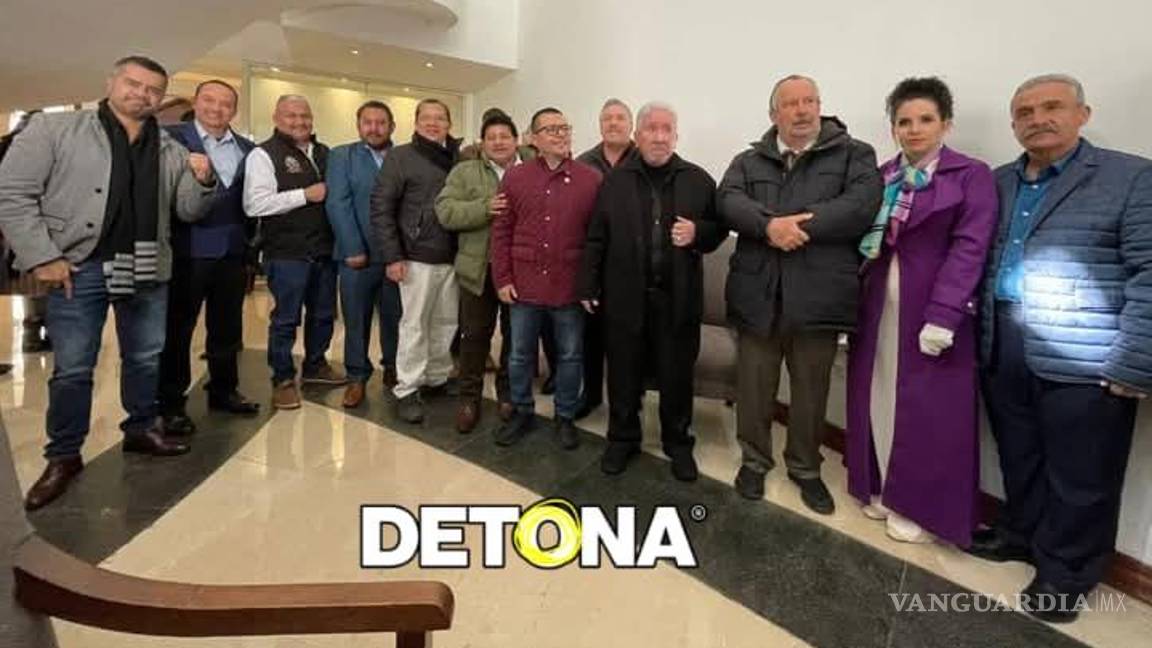 $!Rafael Reyes Montemayor y Mauricio Fernández Garza, al centro.