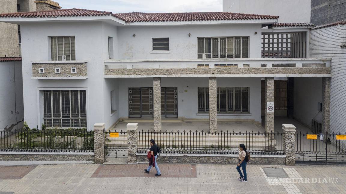 $!Esta vivienda fue obra del arquitecto Alfonso Gómez Lara, desde hace décadas es valorada por su estilo modernista.