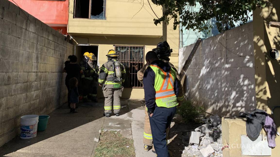 Incendio daña recámara en la colonia Zaragoza