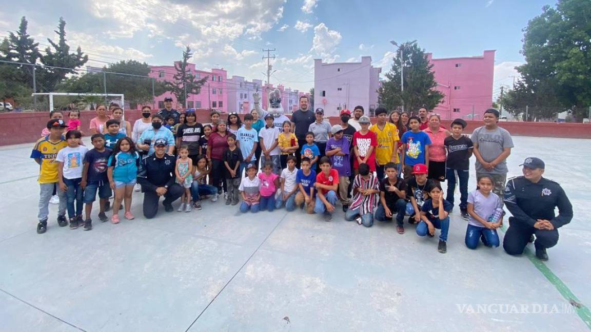 Saraperos de Saltillo y Policía Preventiva llevan a 32 niños a un juego contra Guerreros de Oaxaca