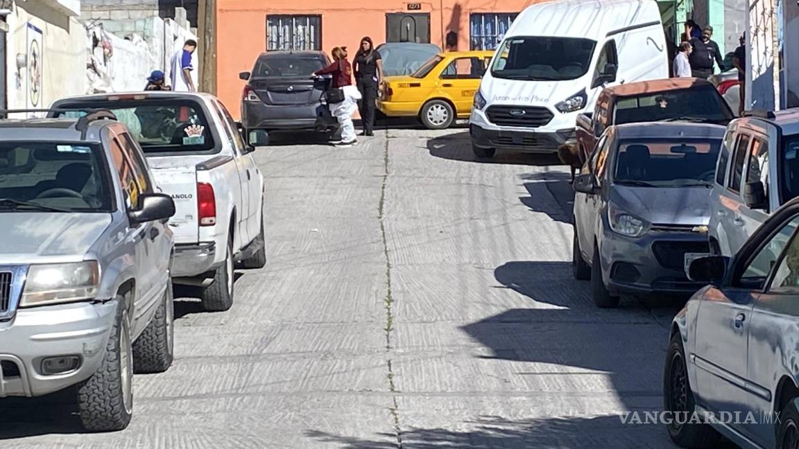 Saltillo: desconsolada madre encuentra a su hijo sin vida en el baño; investigan presunto estado de ebriedad