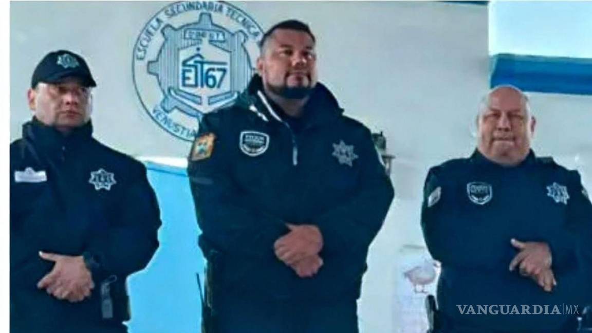 $!Gabriel Vázquez Ramírez (centro), asumió la titularidad bajo el esquema de Mando Único, con el compromiso de fortalecer la vigilancia y la proximidad con la ciudadanía.