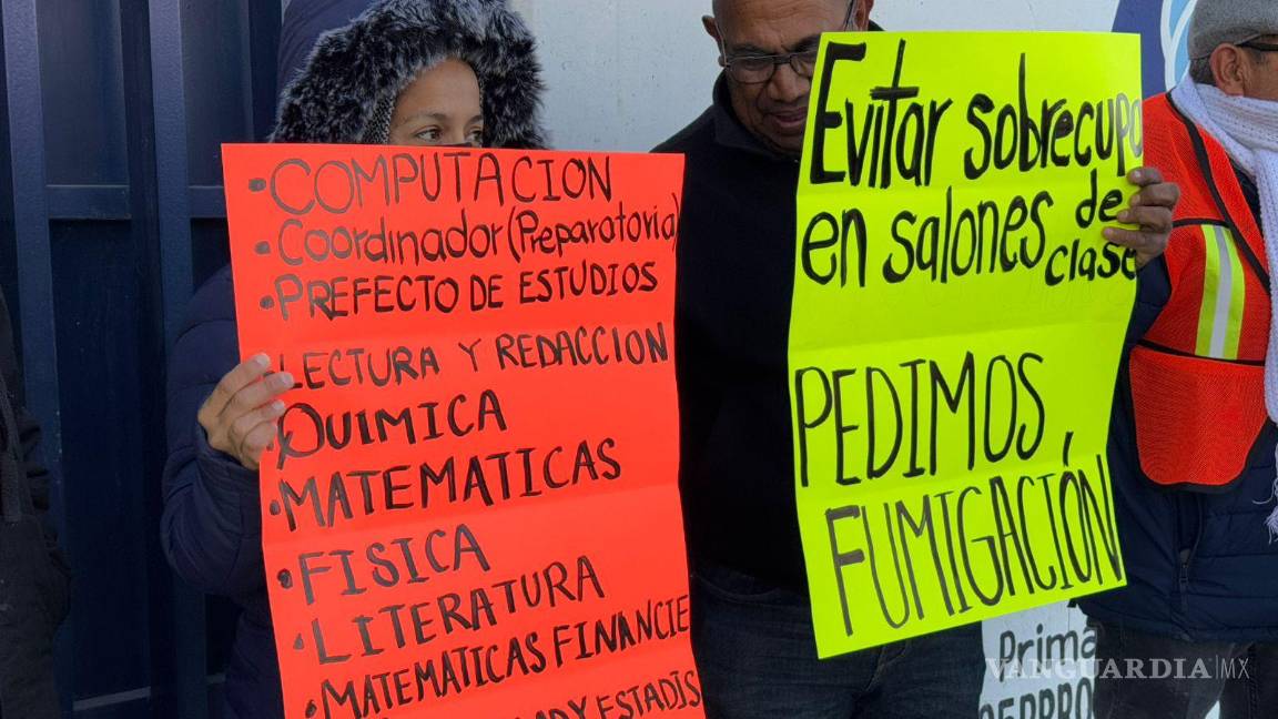 $!Falta hasta fumigación, denuncian los padres de familia, quienes exigen mantenimiento y mejor gestión administrativa también.