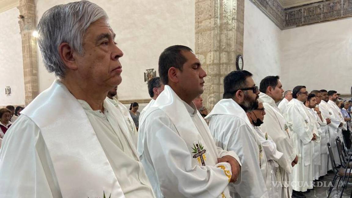 $!El obispo de la Diócesis de Saltillo afirmó que los sacerdotes nunca terminan de fortalecer su fe, nunca terminan de ser discípulos.