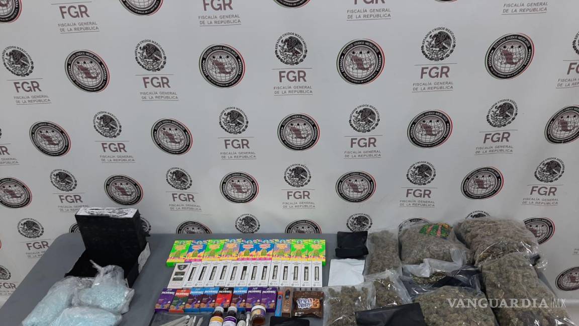 Decomisan casi 17 mil pastillas de fentanilo en empresa de paquetería en Nuevo León