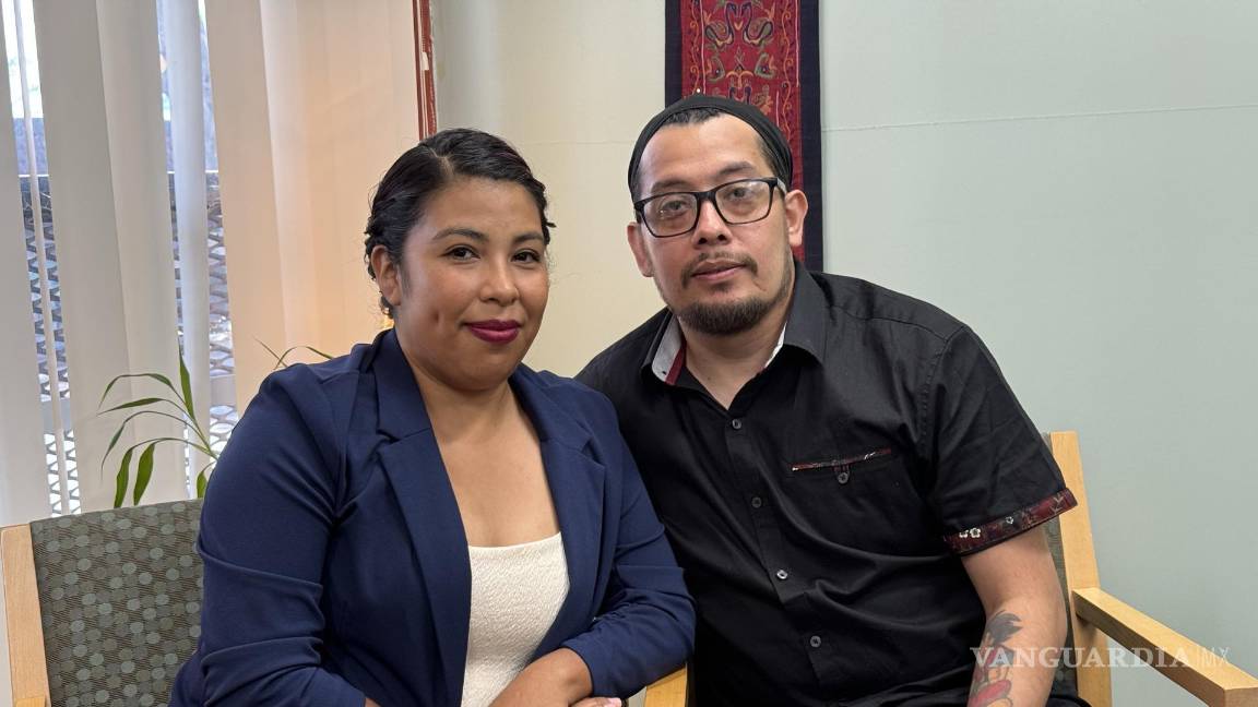 $!El ciudadano estadounidense Antonio Valle y su esposa Brenda que sería una de las favorecidas por el programa anunciado por la Casa Blanca el martes pasado.