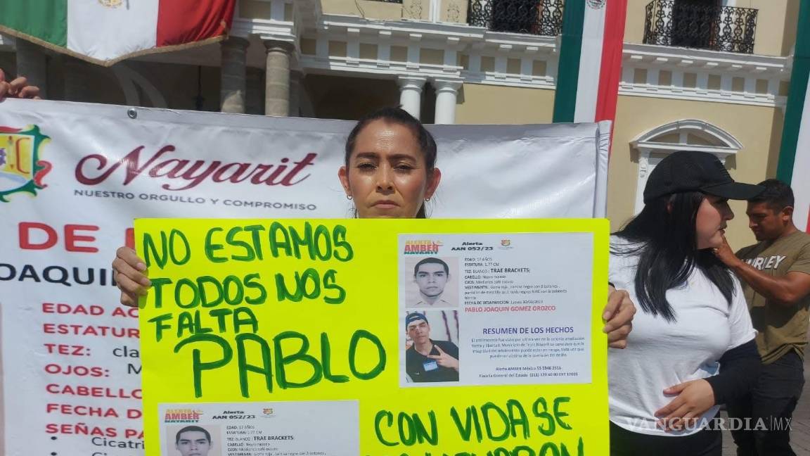 $!Madre de joven desaparecido en Nayarit halla evidencia en prendas de Teuchitlán a dos años de su desaparición