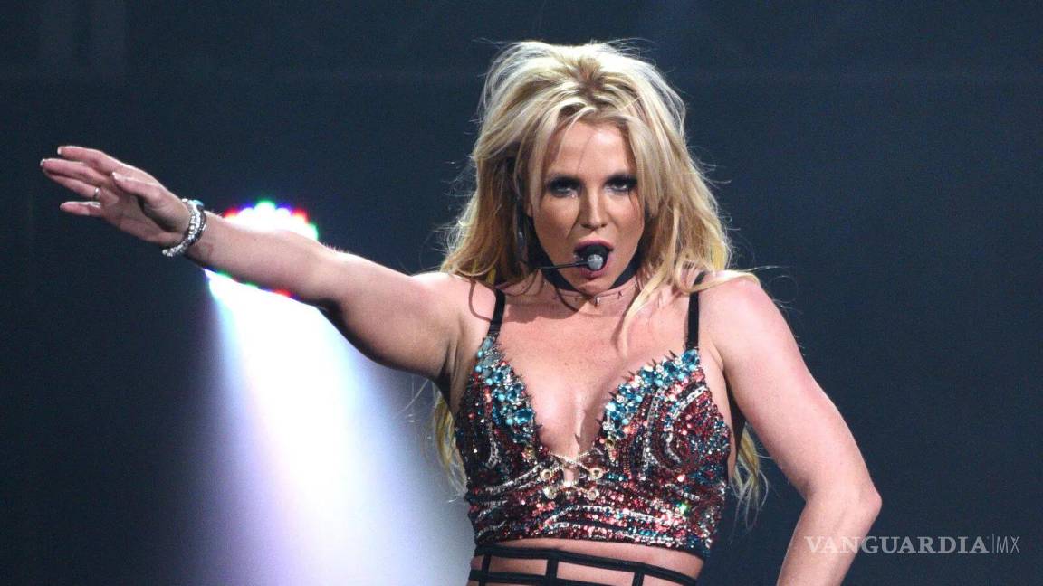 ¡Lo logró! Puso Britney Spears a todos a leer y rompe récords de venta con su libro