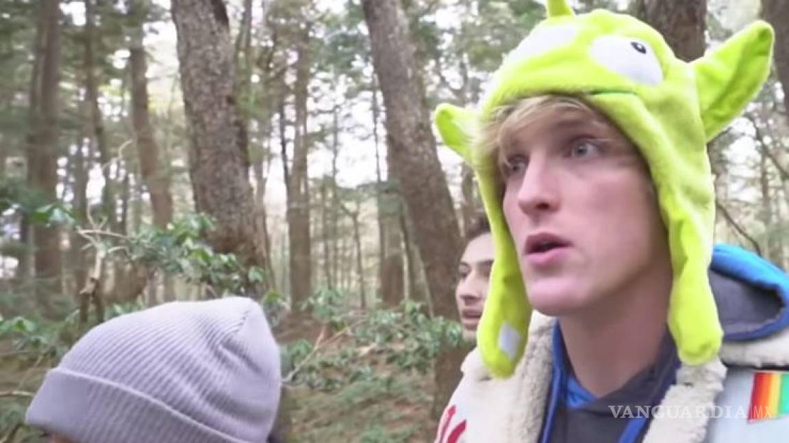 Youtuber graba un cadáver en el 'bosque de los suicidas' y causa indignación