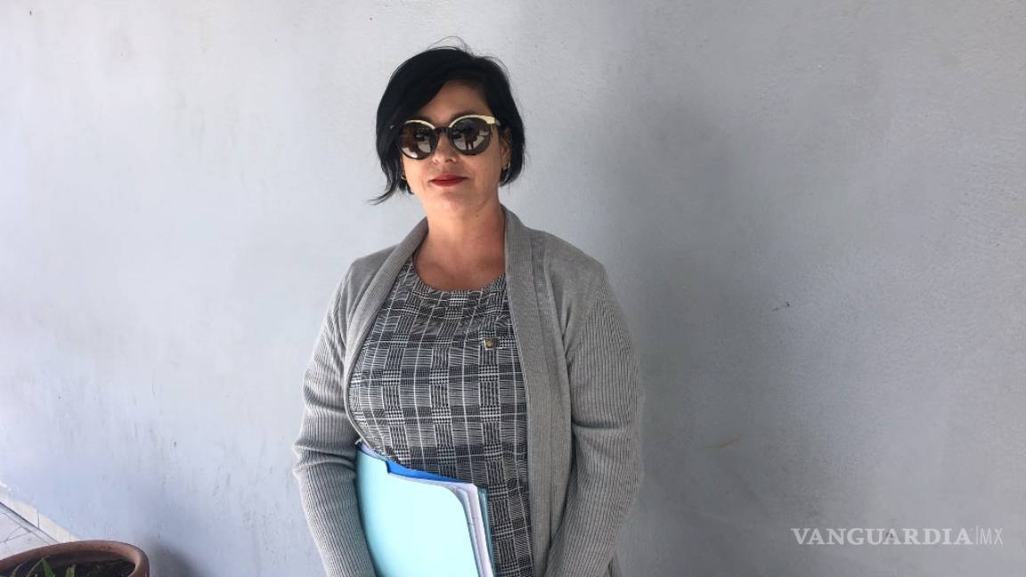 $!Denuncia a elementos de Arteaga: Le invaden predio y policía la agrede