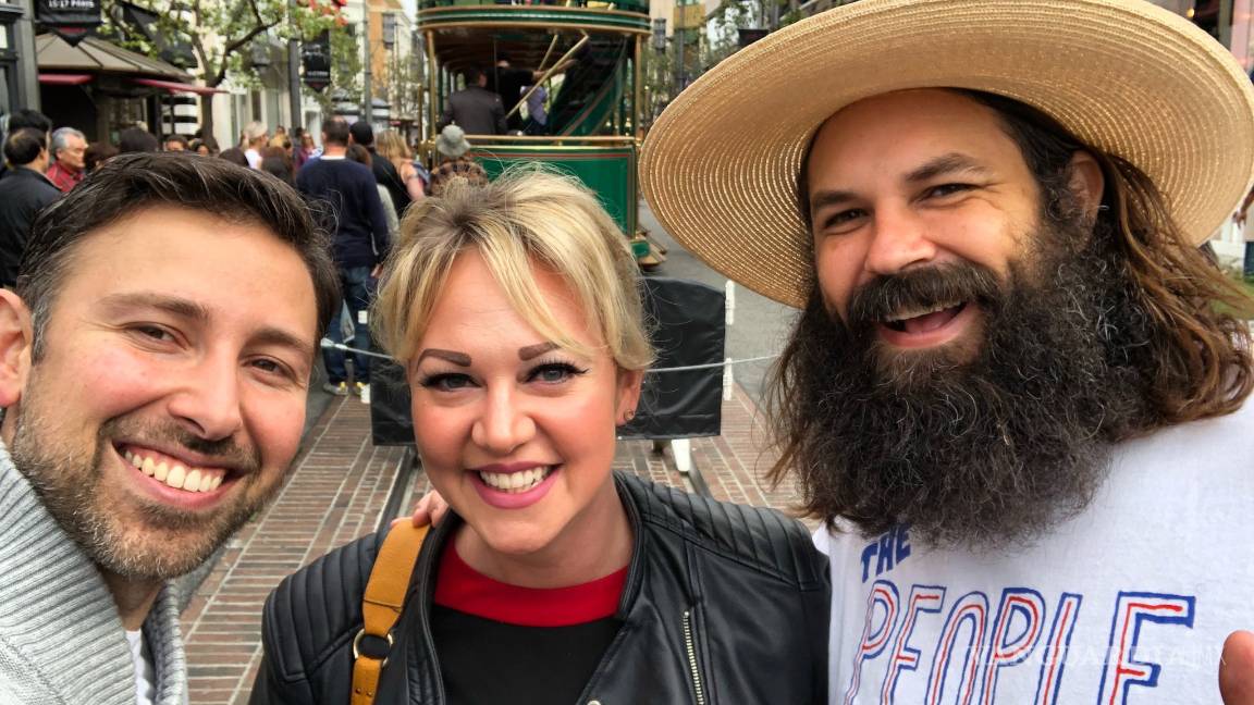 $!The People Walker, acompañantes de personas que se sienten solas