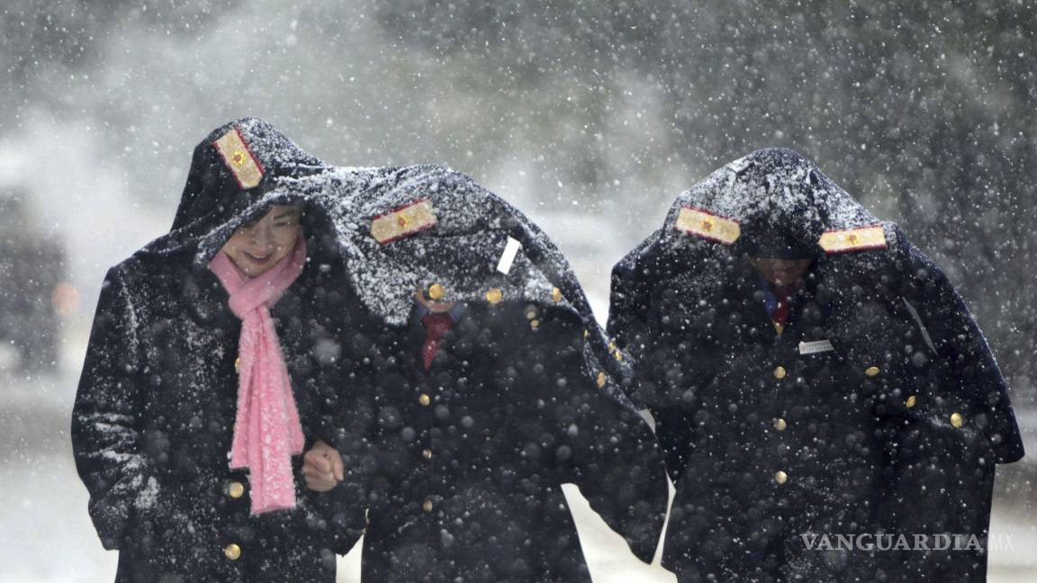 EU sigue en alerta por tormenta de nieve