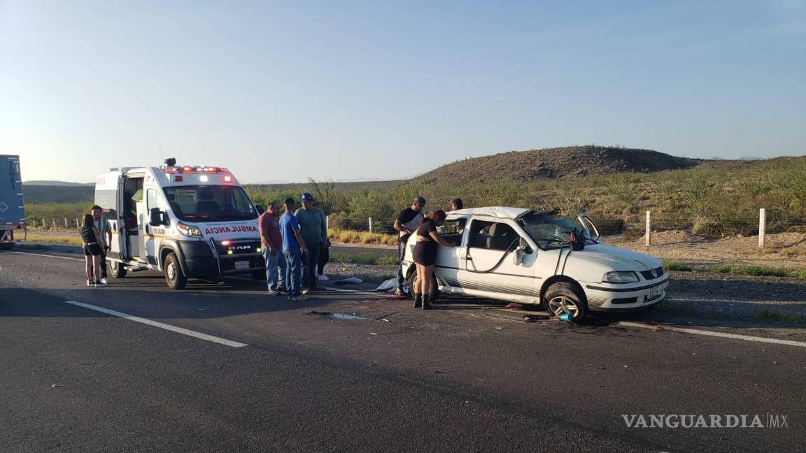 Conductor se mutila brazo tras volcadura en la carretera Torreón-Saltillo