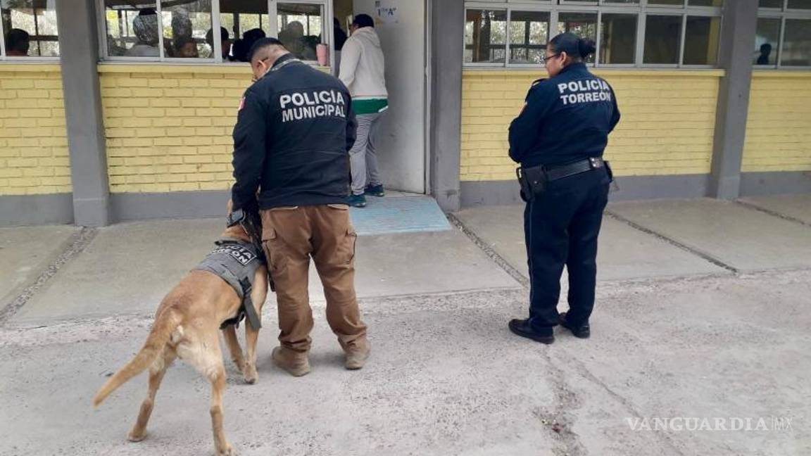$!Autoridades escolares y elementos de seguridad trabajan en conjunto para garantizar entornos seguros.