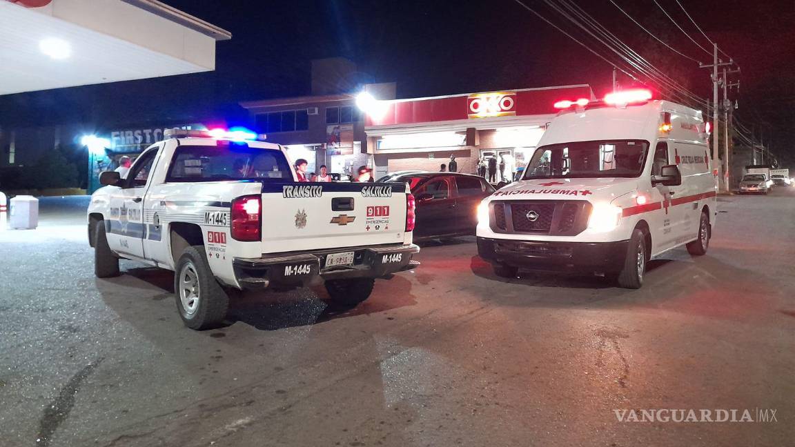 $!Hasta el sitio se trasladaron elementos de tránsito municipal, ya que la agresión fue reportada a través de grupos de seguridad.