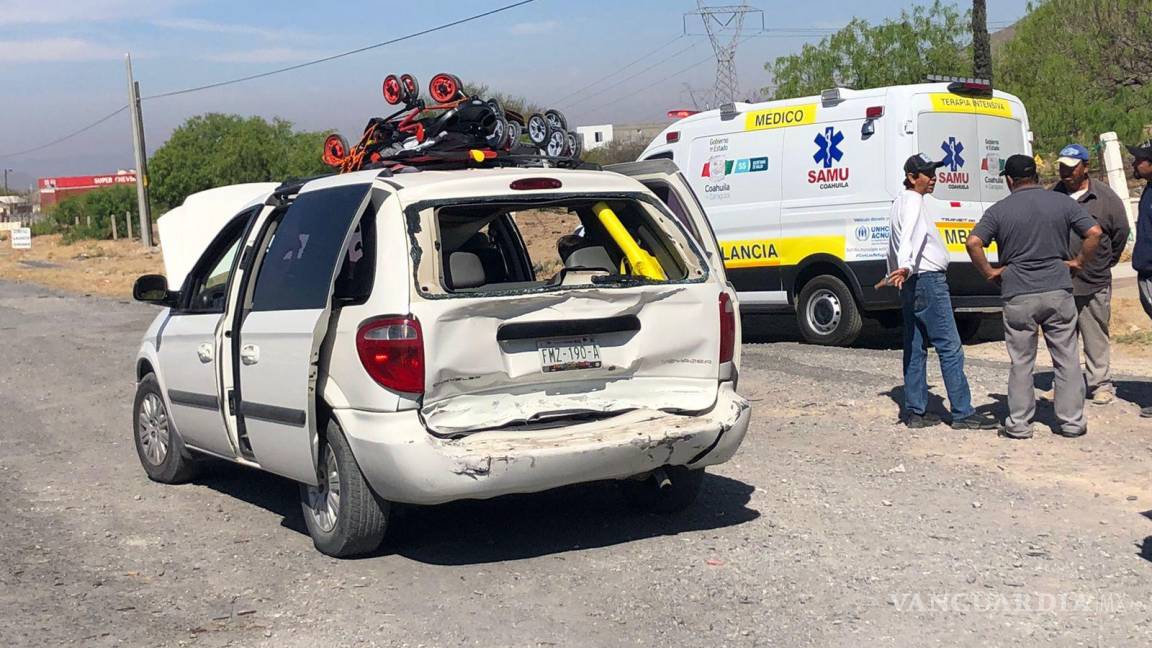 Mujeres embarazadas sufren aparatoso accidente en la Saltillo-Torreón; SS atiende el reporte
