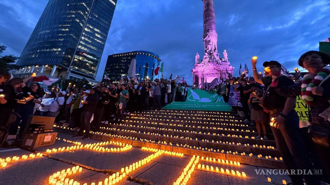 ¿Por qué México prefiere hablar de la Casa de los Famosos y no de la desaparición de la democracia?