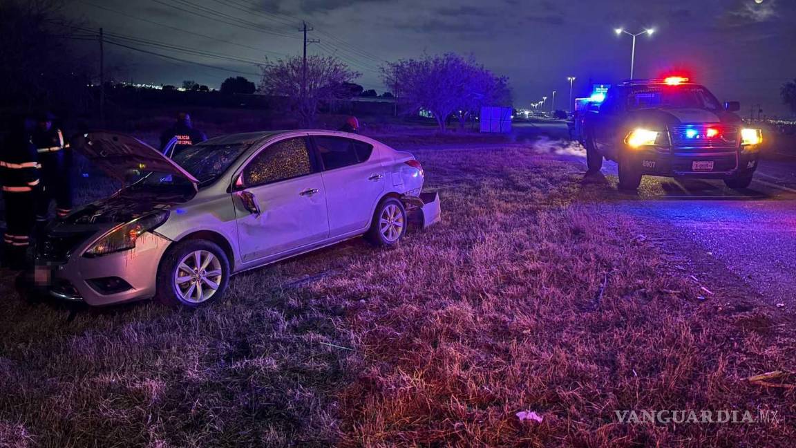 $!Elementos de Protección Civil y Bomberos de Arteaga atendieron el incidente.