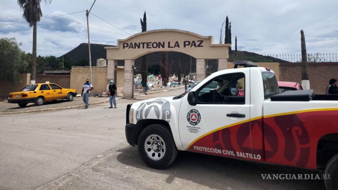Refuerza Protección Civil operativo de vigilancia en cementerios de Saltillo