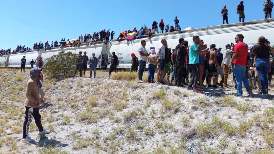 Anticipa Canacintra local impacto por freno a transporte de carga ante caravanas migrantes