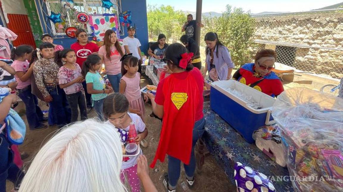 $!Los pequeños se mostraron felices.