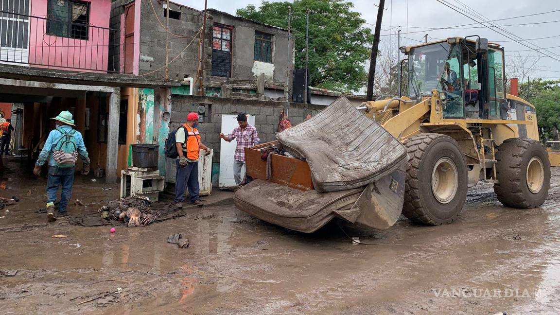 $!Tras fuertes lluvias se registraron desbordes de arroyos en la Región Carbonífera de Coahuila, donde el municipio de Múzquiz quedó prácticamente bajo el agua