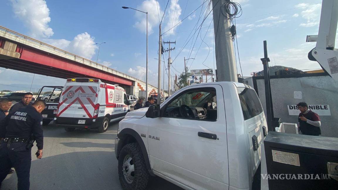 Trabajador sufre graves quemaduras tras electrocutarse en Saltillo