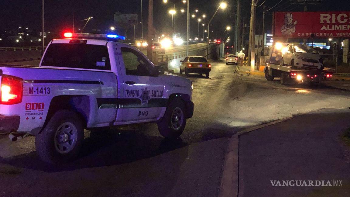 $!Al lugar se trasladaron elementos de tránsito municipal, quienes tomaron conocimiento de lo ocurrido.