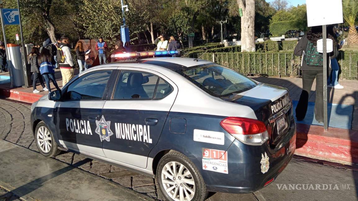 $!Este martes, policía se acercó al lugar al ser alertada por el robo de otra escultura.