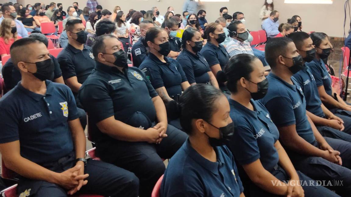 Presentan el libro ‘Policía Municipal y Organización Comunitaria: un desafío para la paz’ en Torreón