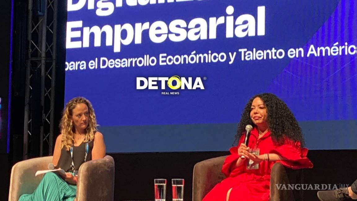 $!Lorena Bravo (d) es considerada una de las especialistas más acreditadas a nivel global en materia de seguridad informática.