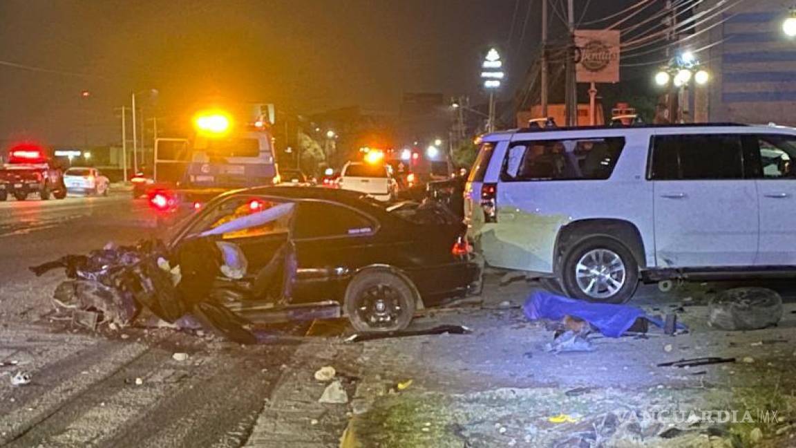 $!El BMW impactó a una camioneta Mazda y luego colisionó a otros vehículos.