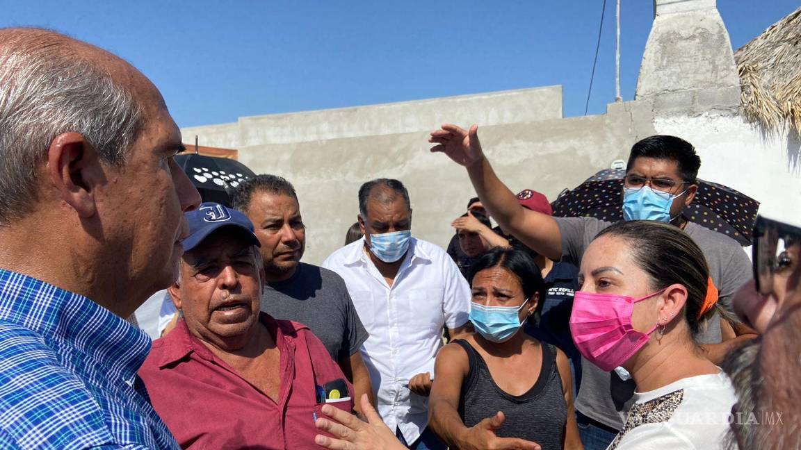 Acusan a ex diputado de inundar 10 viviendas; vecinos de la colonia Elsa Hernández se inconforman