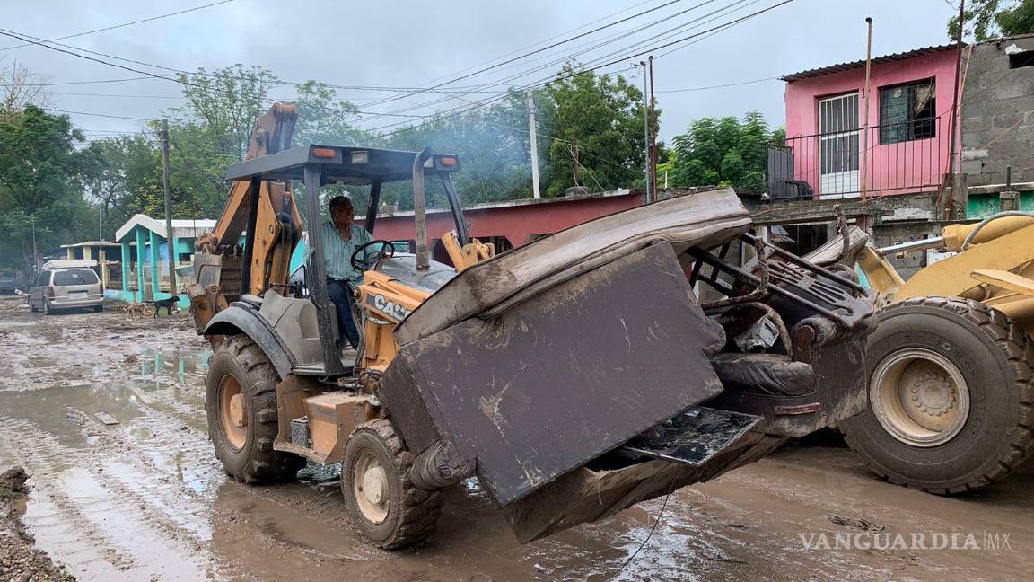 $!Tras fuertes lluvias se registraron desbordes de arroyos en la Región Carbonífera de Coahuila, donde el municipio de Múzquiz quedó prácticamente bajo el agua