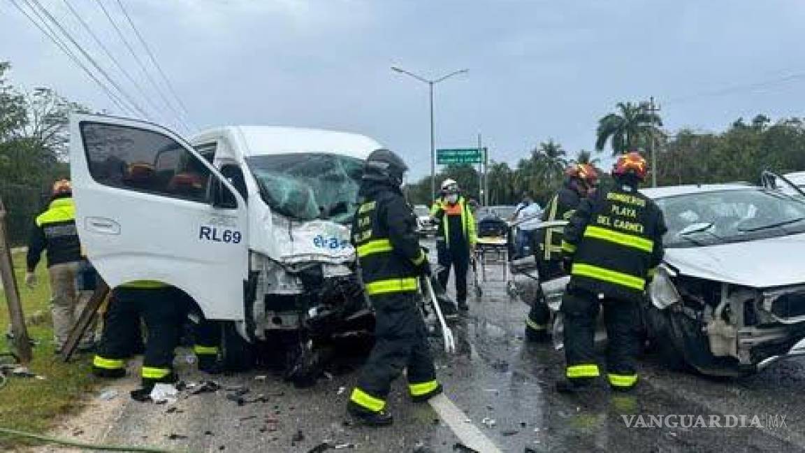 Seis muertos deja choque en Quintana Roo; cinco eran turistas argentinos