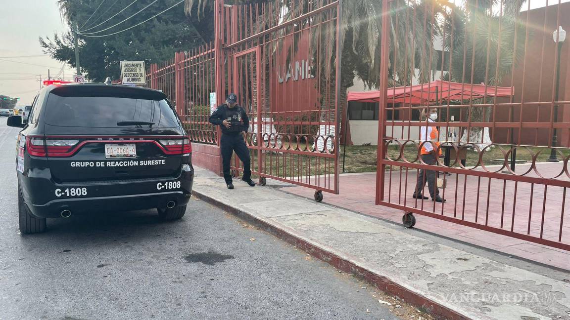 $!La tarde del jueves 9 de marzo se registró movilización policial en las instalaciones de la UANE.