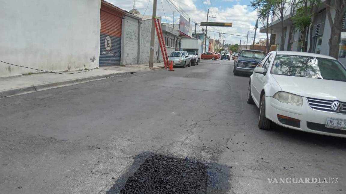 $!El bache fue reparado este día, luego de 3 meses de su reporte.