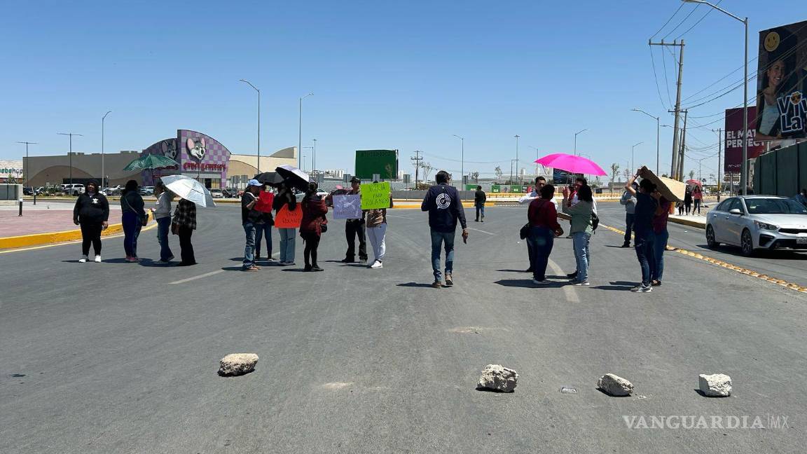 $!Manifestantes exigieron justicia por un homicidio a manos de un policía.