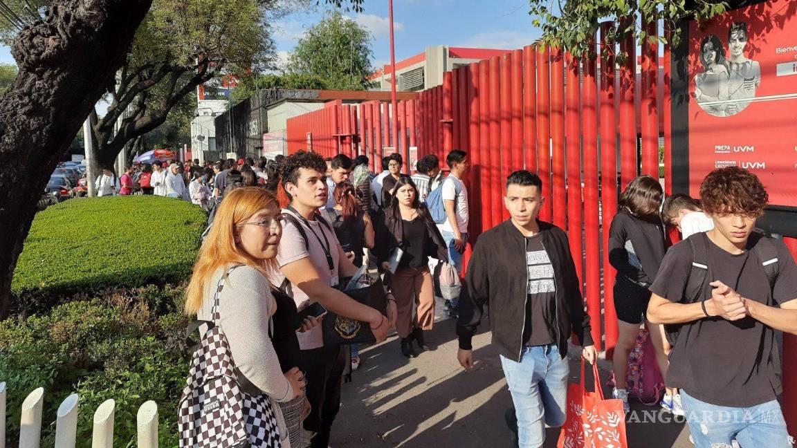 ¿Qué se sabe? Desalojan UVM Coyoacán tras riña al interior del plantel (Videos)