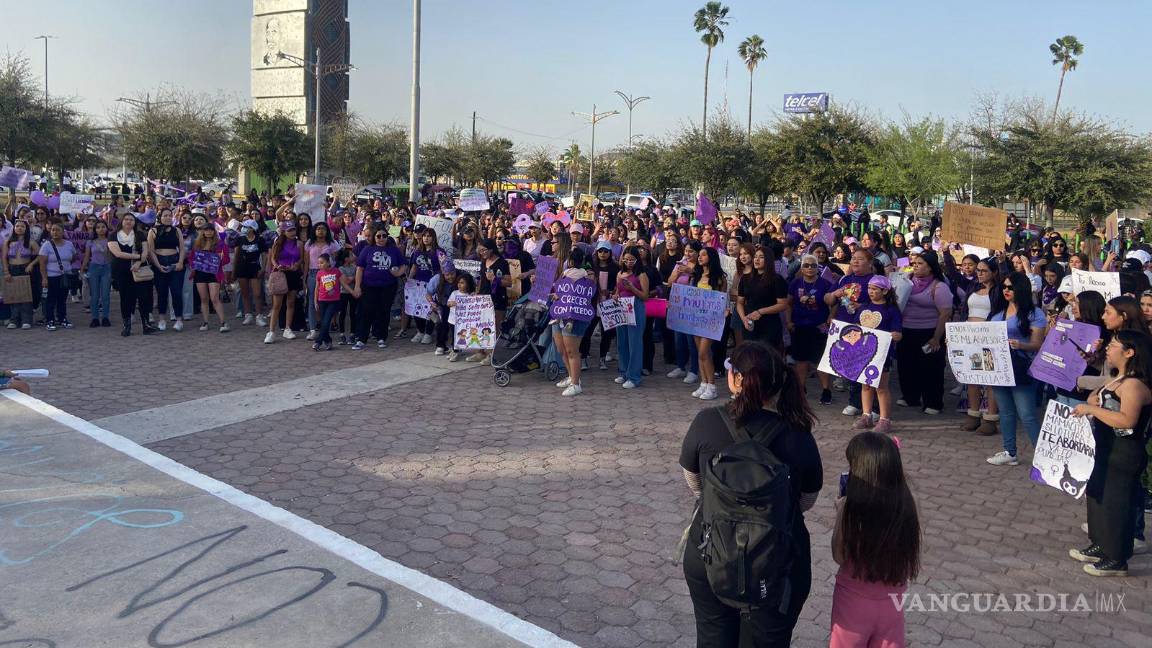 Feministas llenan las calles de Monclova para exigir justicia y seguridad