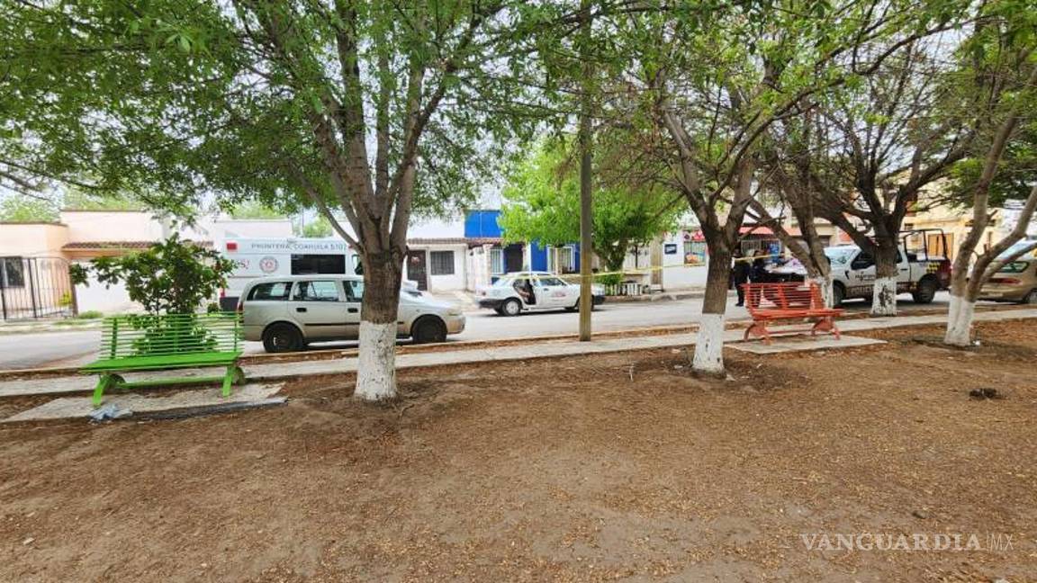 $!La situación se reportó a Fiscalía General del Estado y fueron los elementos investigadores quienes se hicieron cargo del levantamiento del cuerpo, además investigarán la causa de la muerte.