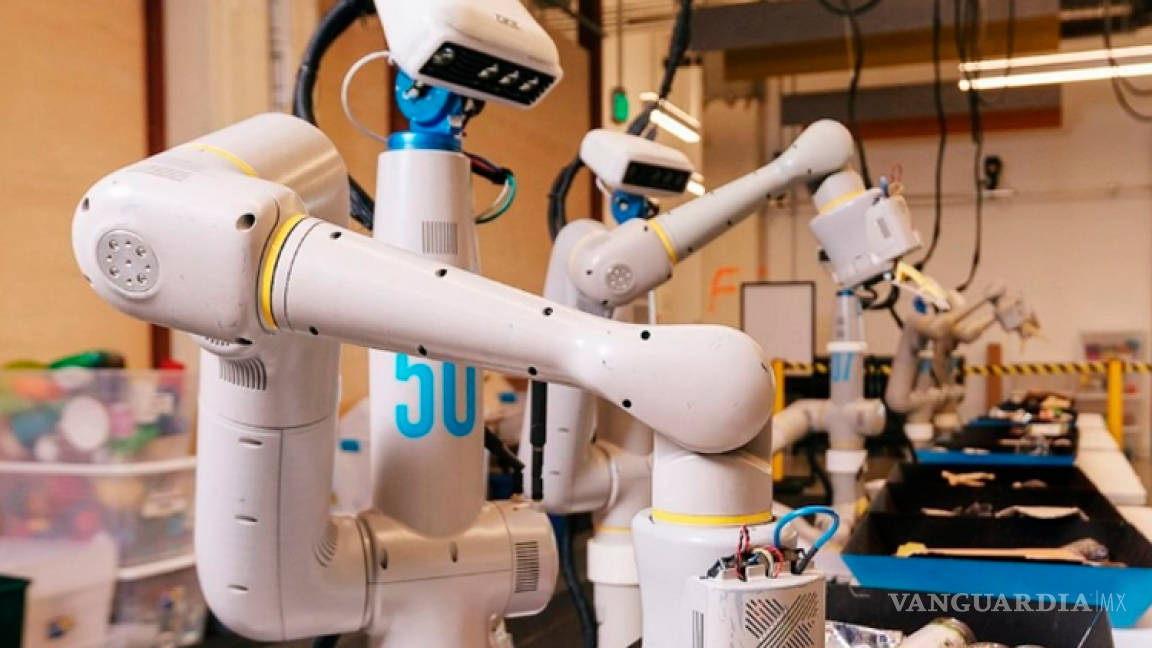 Google crea robot para separar basura y nos recuerda mucho a WALL-E