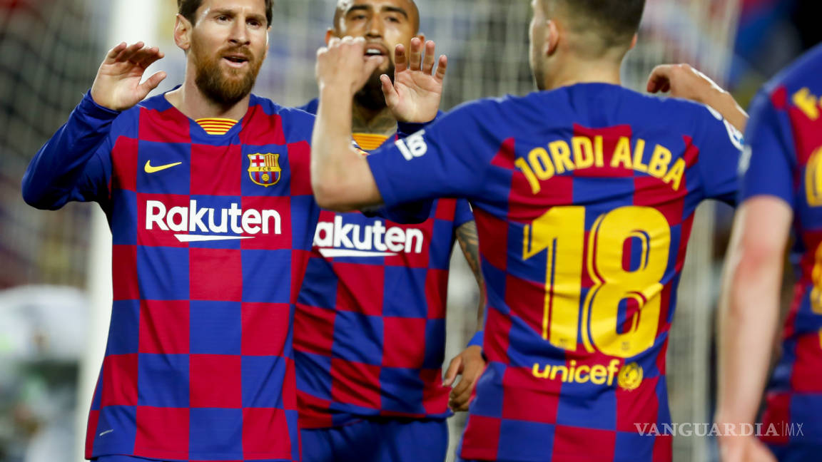 Les rebajan hasta el 70% de sueldo a jugadores del Barcelona y algunos incluso donan dinero a empleados