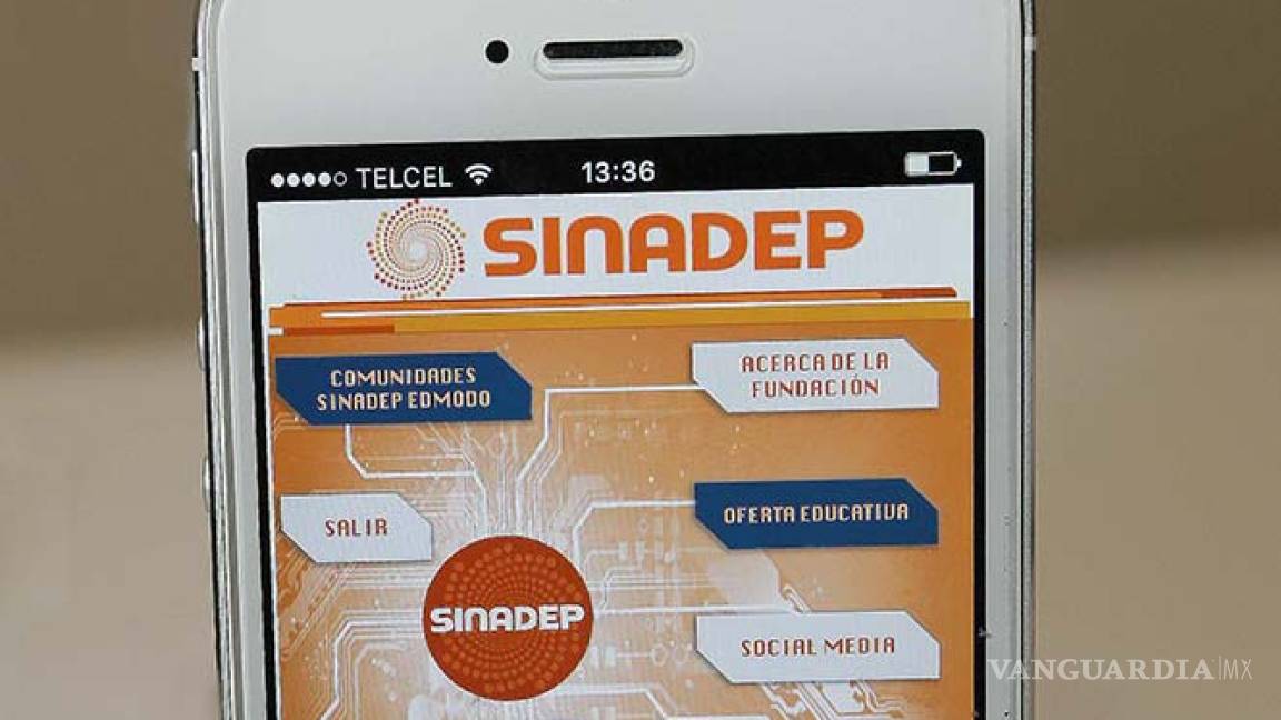 Presenta SNTE app para capacitar a maestros