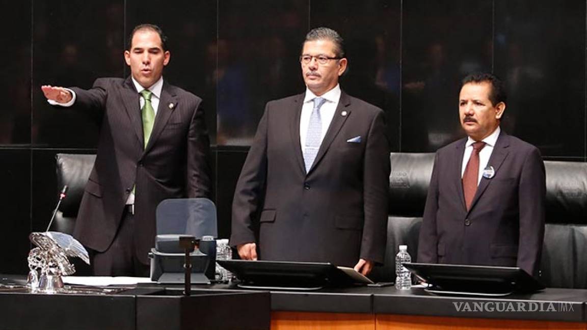 Pablo Escudero rinde protesta como presidente del Senado