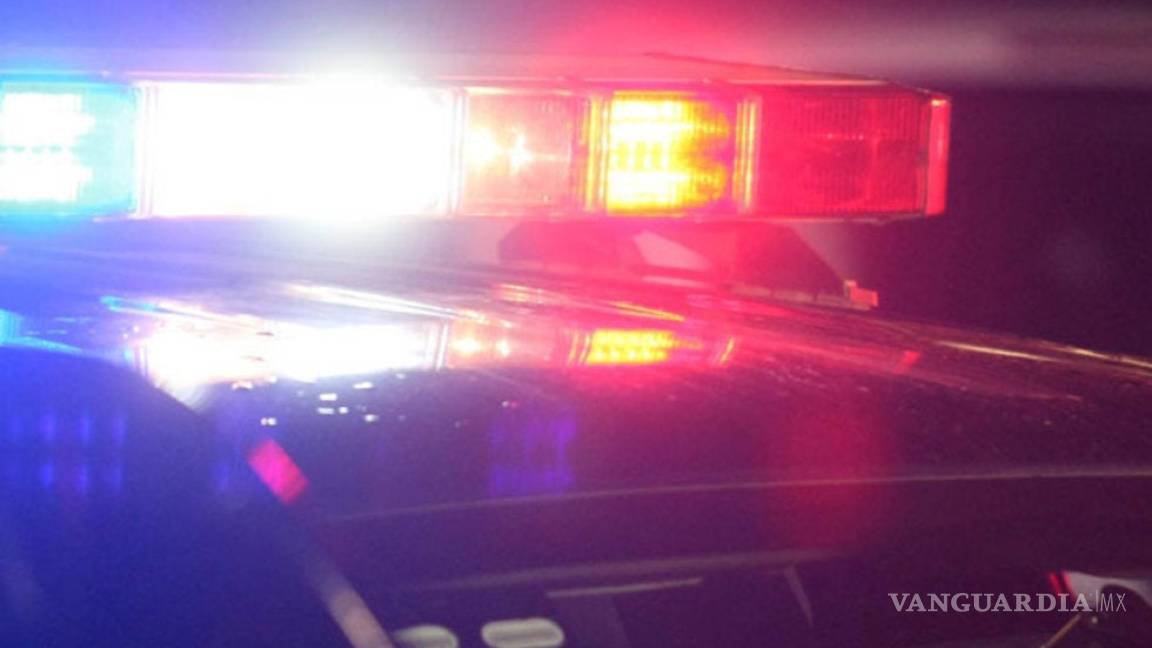 Fallece hombre en caja de patrulla en Saltillo
