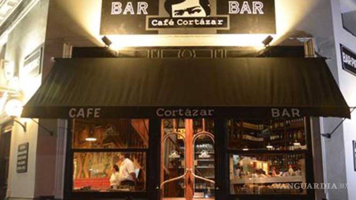 Abren bar-café en el barrio de Palermo en honor a Cortázar