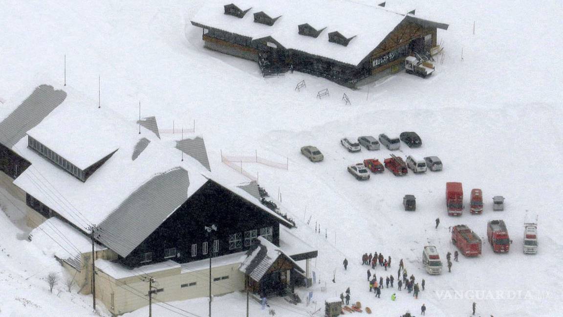 $!Tras erupción de volcán, avalancha deja un muerto y 12 heridos en Japón