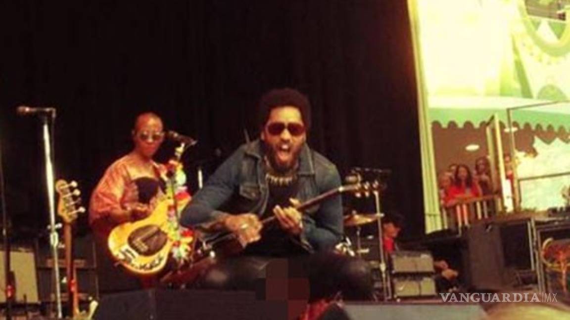 $!Lenny Kravitz habla de cuando se le rompió el pantalón en pleno show